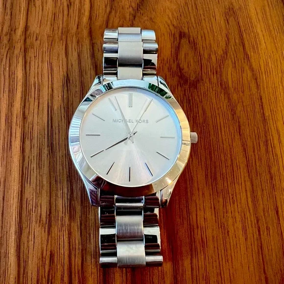 Michael Kors | Accessories | Michael Kors Silver Watch  display picture 3